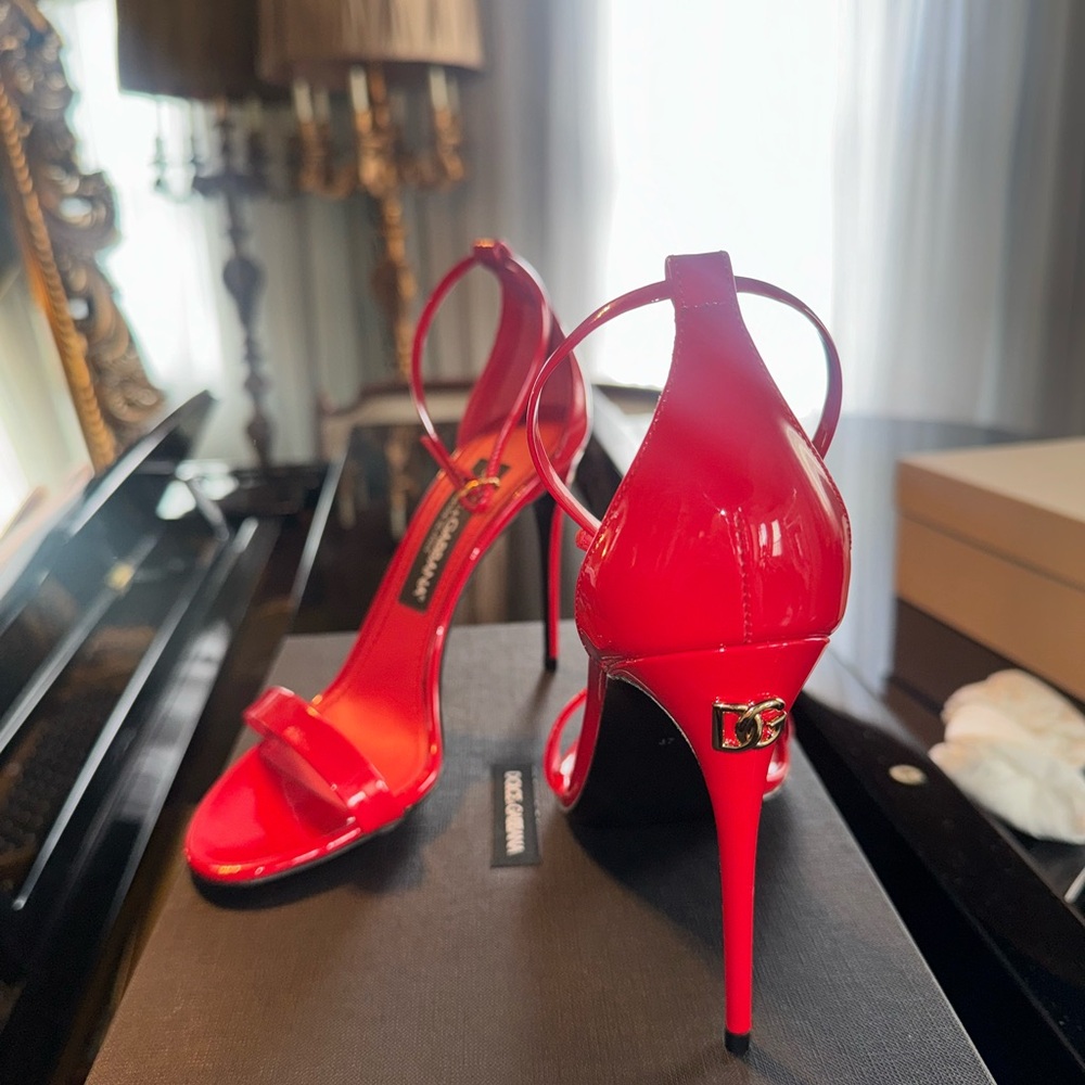 Dolce & Gabbana red new heels . No trades and no offers